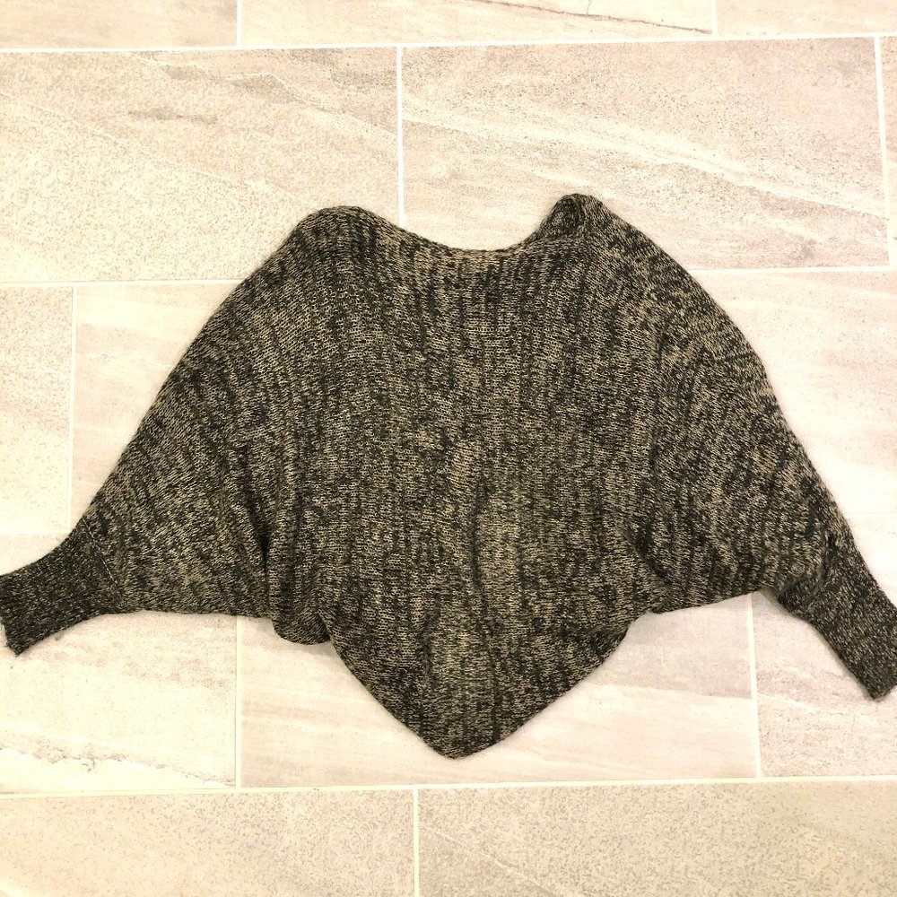 Tobi Cropped Multicolor Sweater